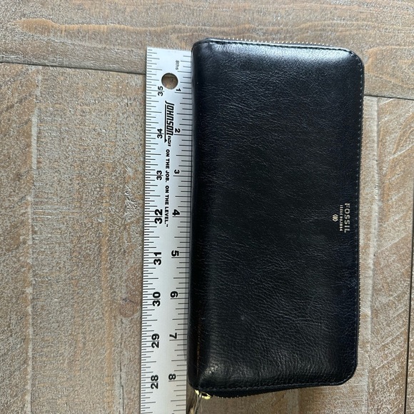 Fossil Womens Black Full Zip Wallet - Picture 6 of 7